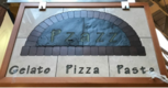 Pizza-pzazz--logo