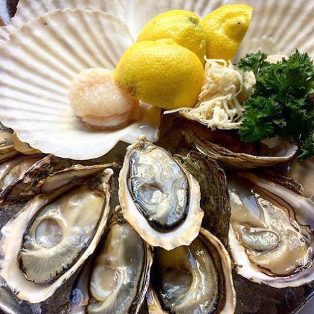 Chewies-oyster-bar-tide-to-table