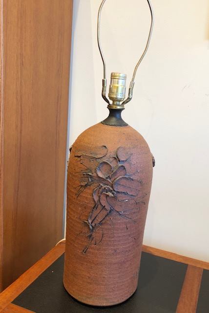 Vintage-pottery-lampbase