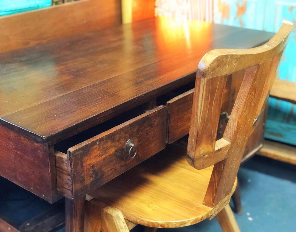 Indonesian-hardwood-desk