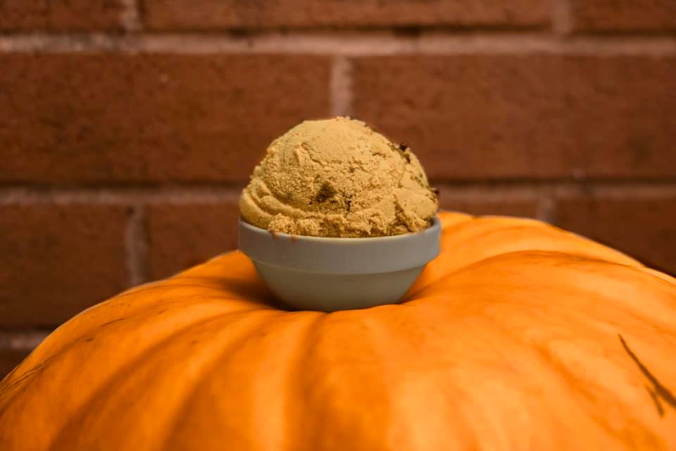 Pumpkin-pie-ice-cream