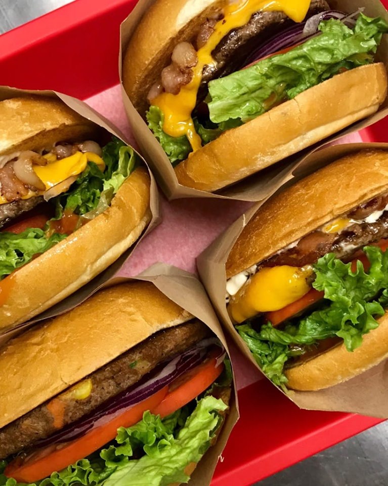 Steak-veggie-burger