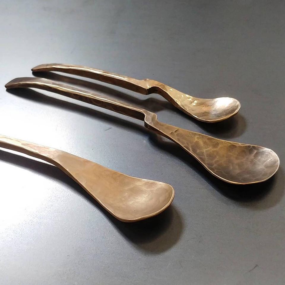 Bronze-spoons